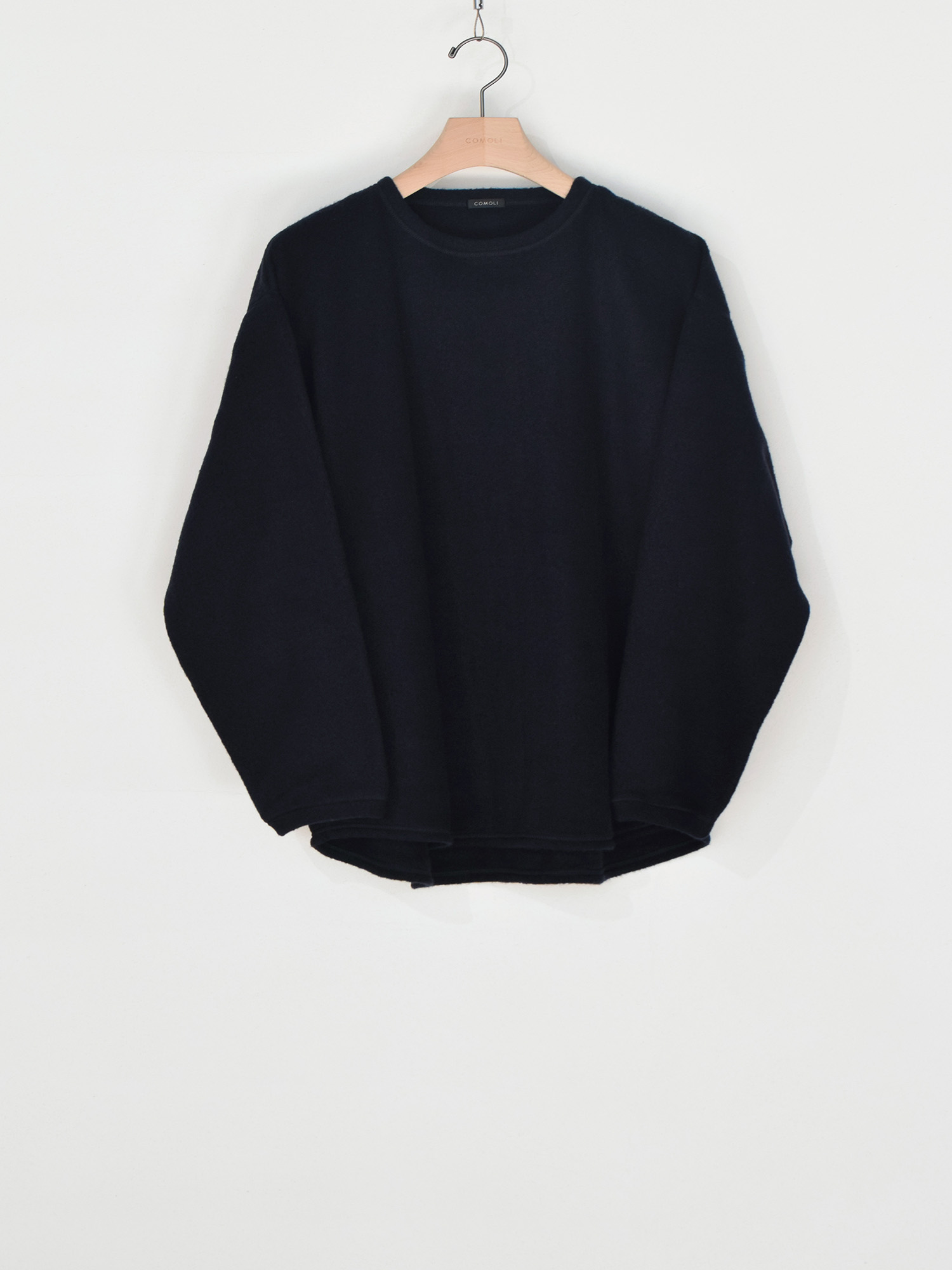 comoli 22aw コットンシルク長袖クルー　navy サイズ2